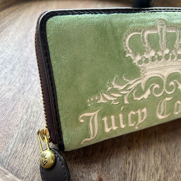 Vintage Juicy Couture Wallet - Picture 2 of 10